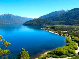 EL BOLSÓN E LAGO PUEBLO